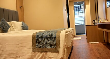 PIPUL PADMAJA PRIDE Room Type - SUITE