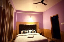 Dimension1111  Cafe, Camps & Homestay