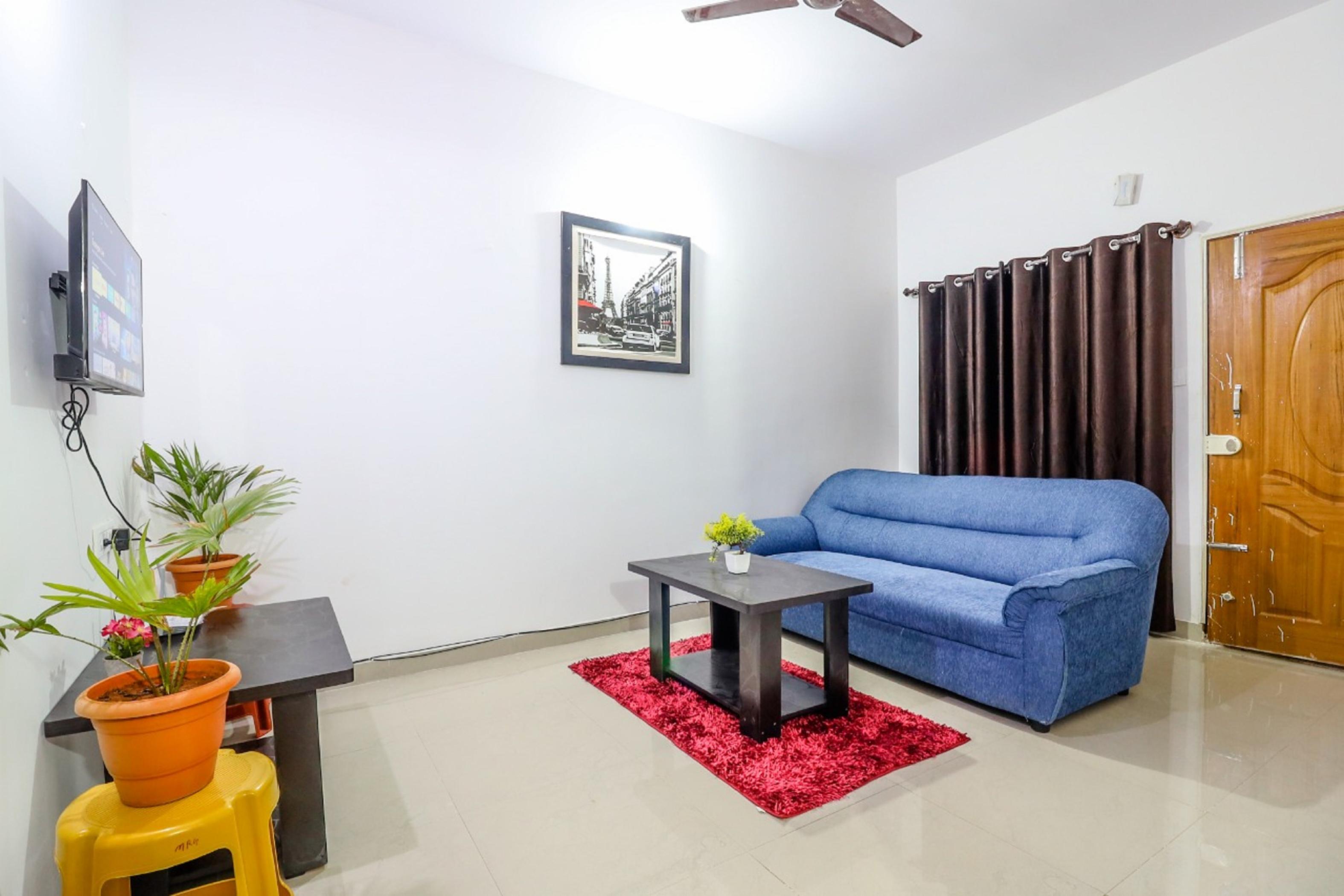 DivBnB Homes - Tap to explore photos