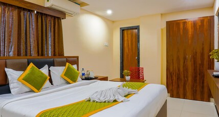 Hotel Ocean View Room Type - Deluxe Double Ac Room Hotel Ocean View Room Type - Deluxe Double Ac Room
