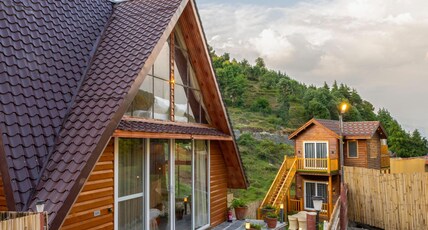 WOW STAYZ2 Ashoka Grand Room Type - Where Luxury Meets Nature WOW STAYZ2 Ashoka Grand Room Type - Where Luxury Meets Nature