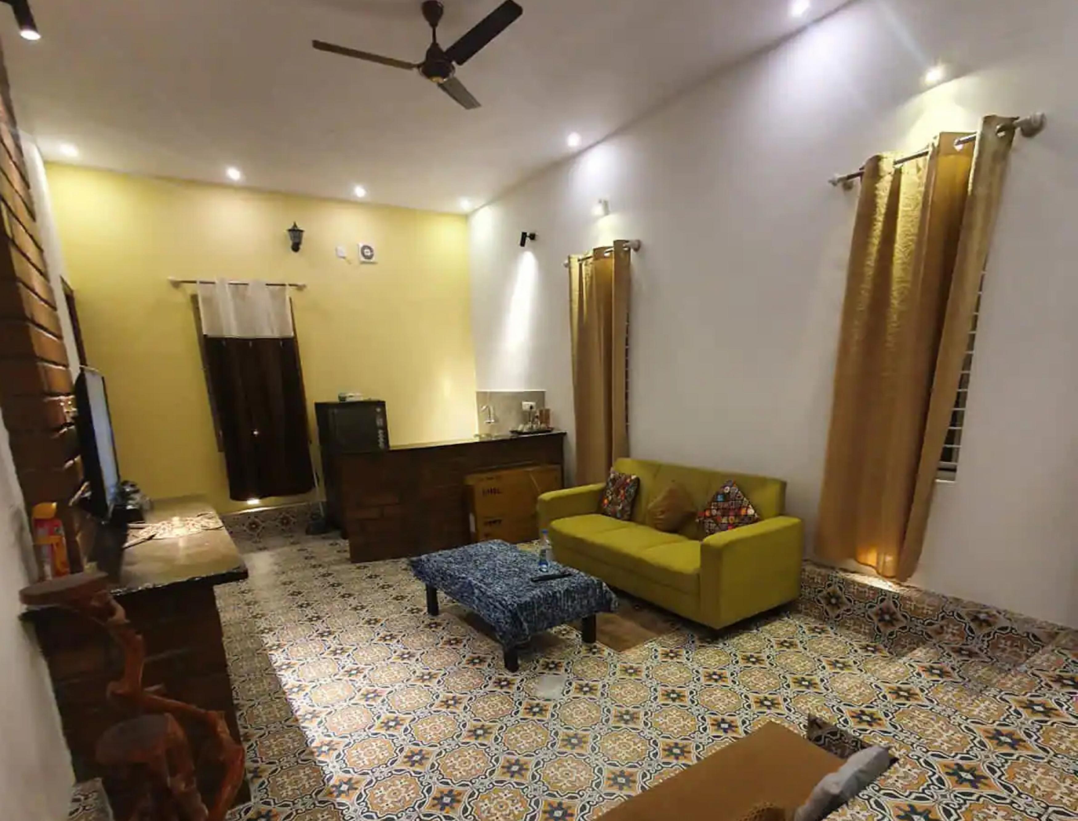 Nandi Cottages - Nirvana Villa near Nandi Hills - Tap to explore photos