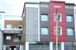 HOTEL AMAR PALACE