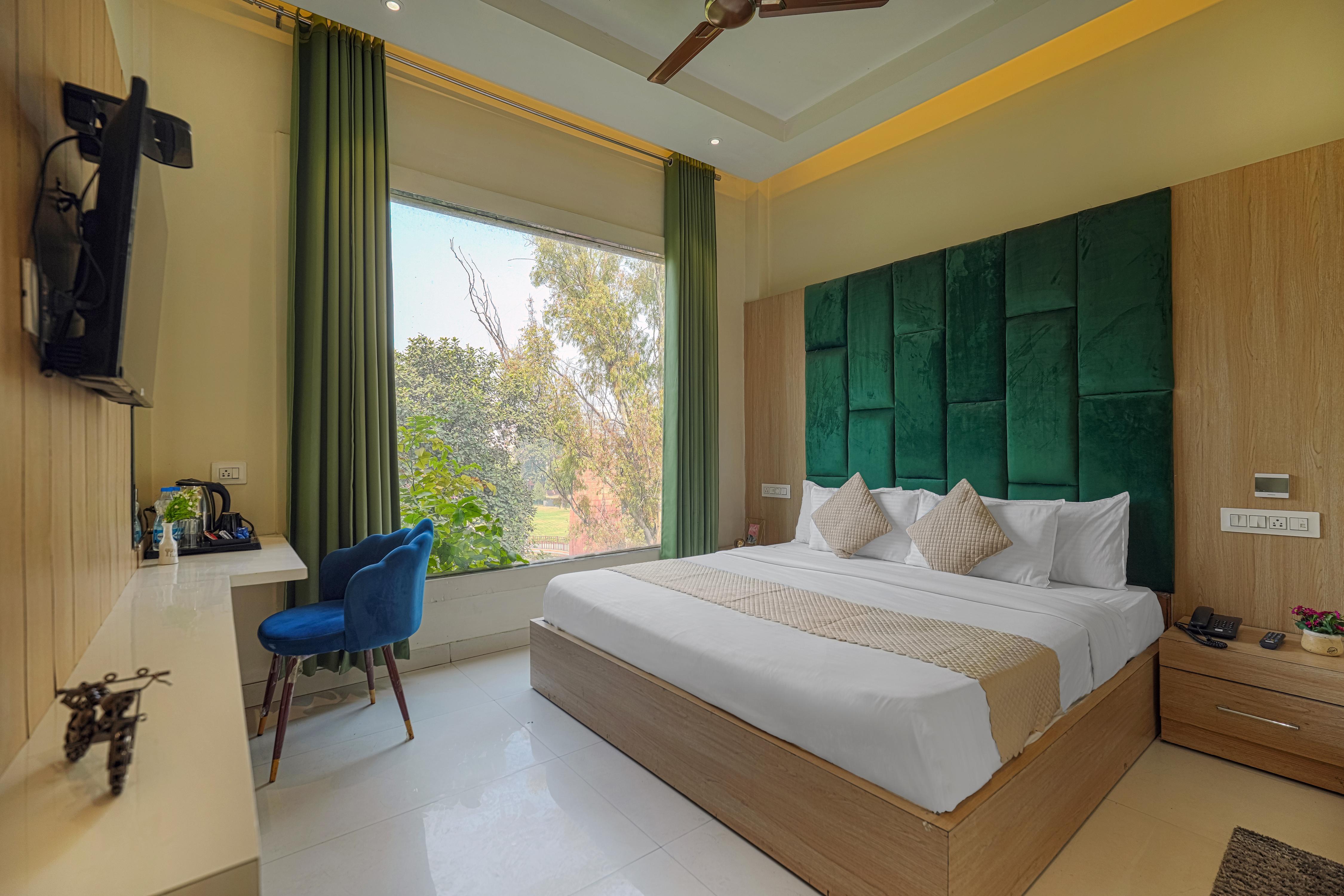 Address of Hotel Global Inn (1 min. walk to Golden Temple)