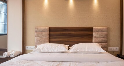 Hotel Raj Room Type - Royal Suite