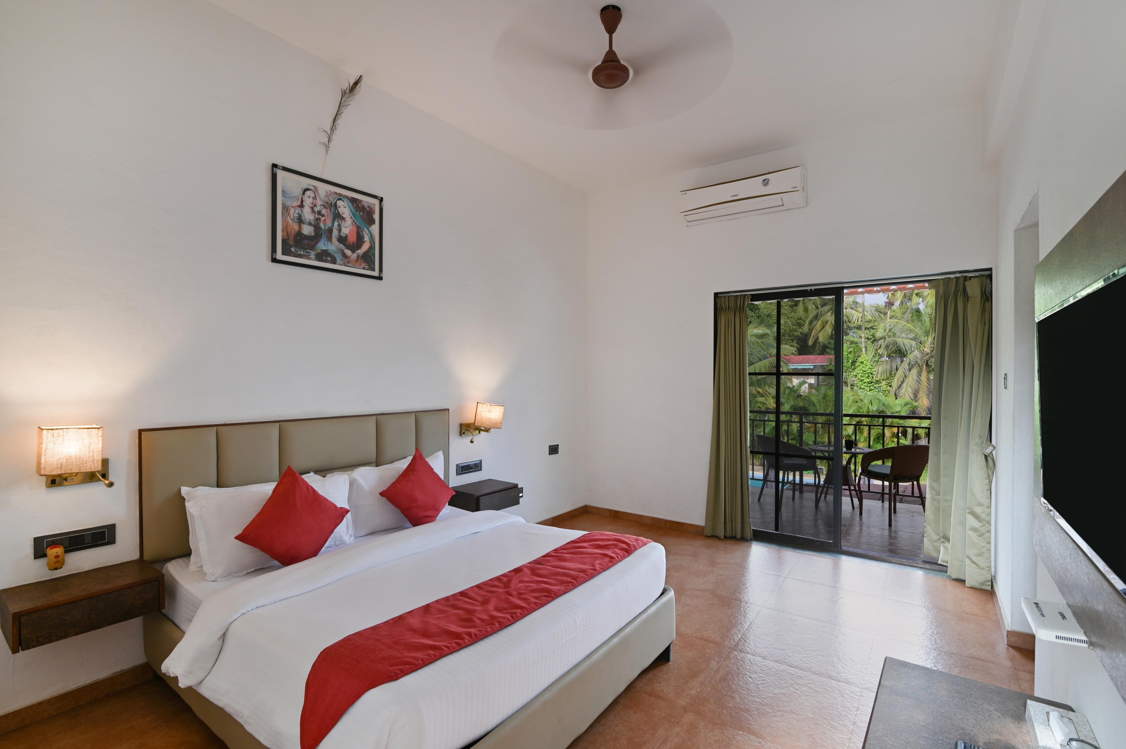 Vaarsa By Bay Hotels - Tap to explore photos