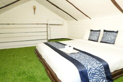 Beachouse Beachfront Cottages and Suites