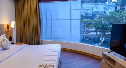 Emerald Hotel Room Type - Deluxe Superior