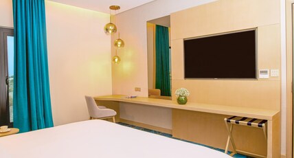 Maani Muscat Hotel and Suites Room Type - One Bedroom Apartment