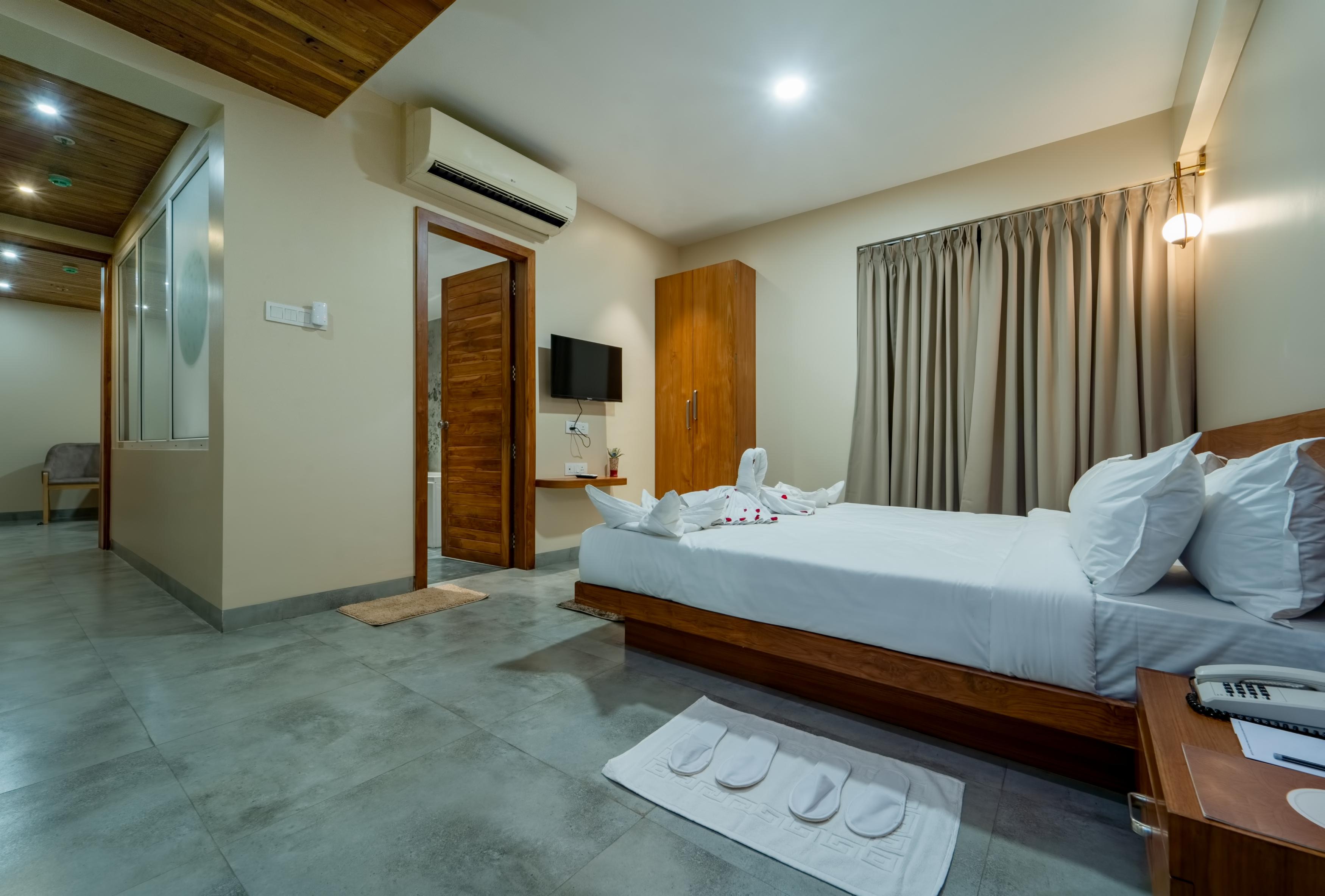 Moistin Business Class Hotel Room Type - Presidential Suite Room with Bathtub