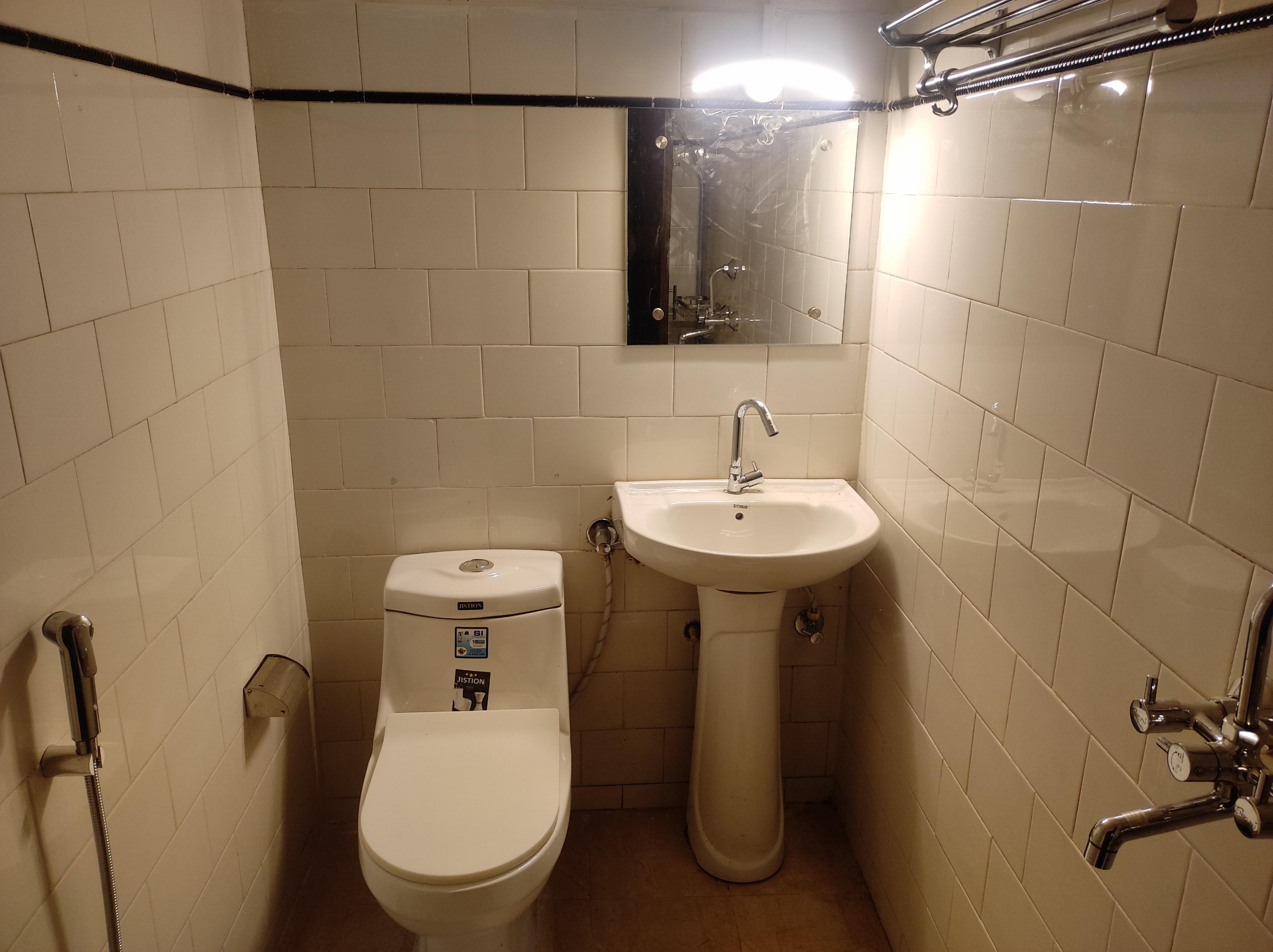 Karni Vilas - Tap to explore photos