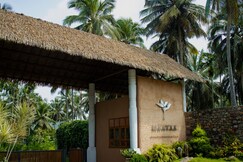 Maayaa Riverside villas & Suites