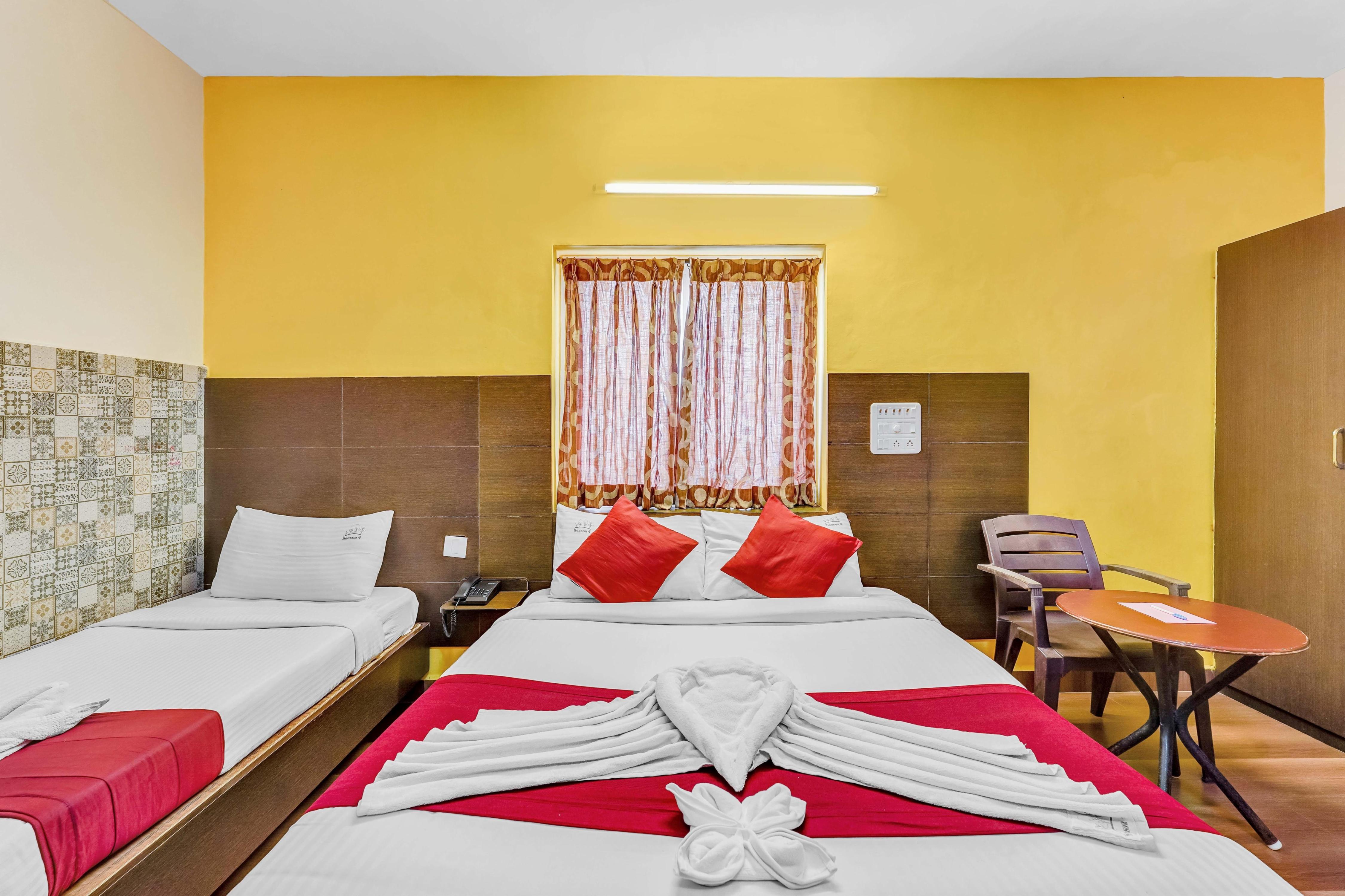 Season 4 Residences, Thiruvanmiyur - Tap to explore photos