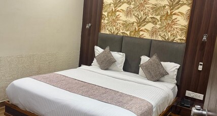 Hotel RJ Residency  C.G. Road Room Type - Deluxe Room(King Bed)