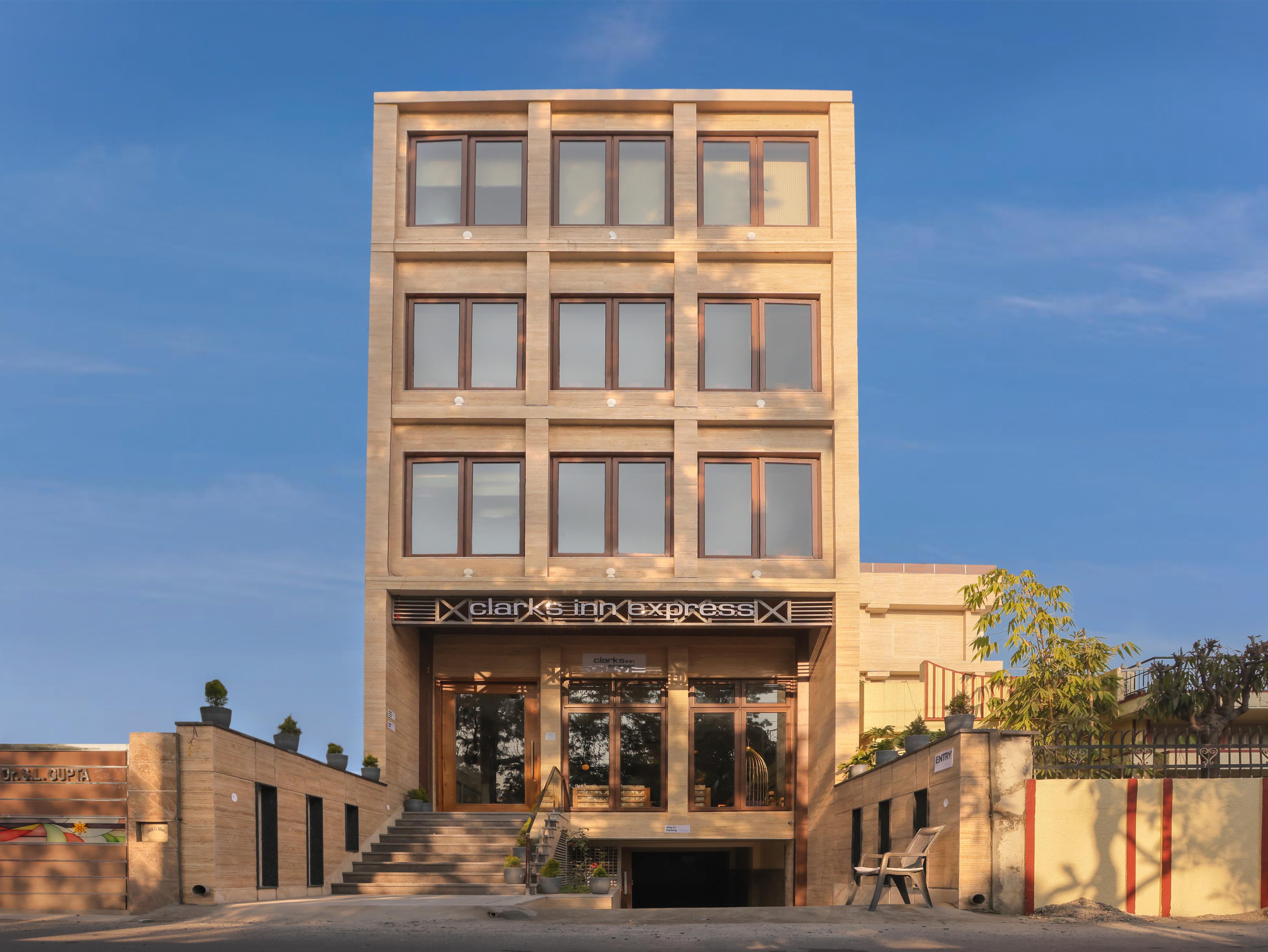 Clarks Inn Express , Dehradun