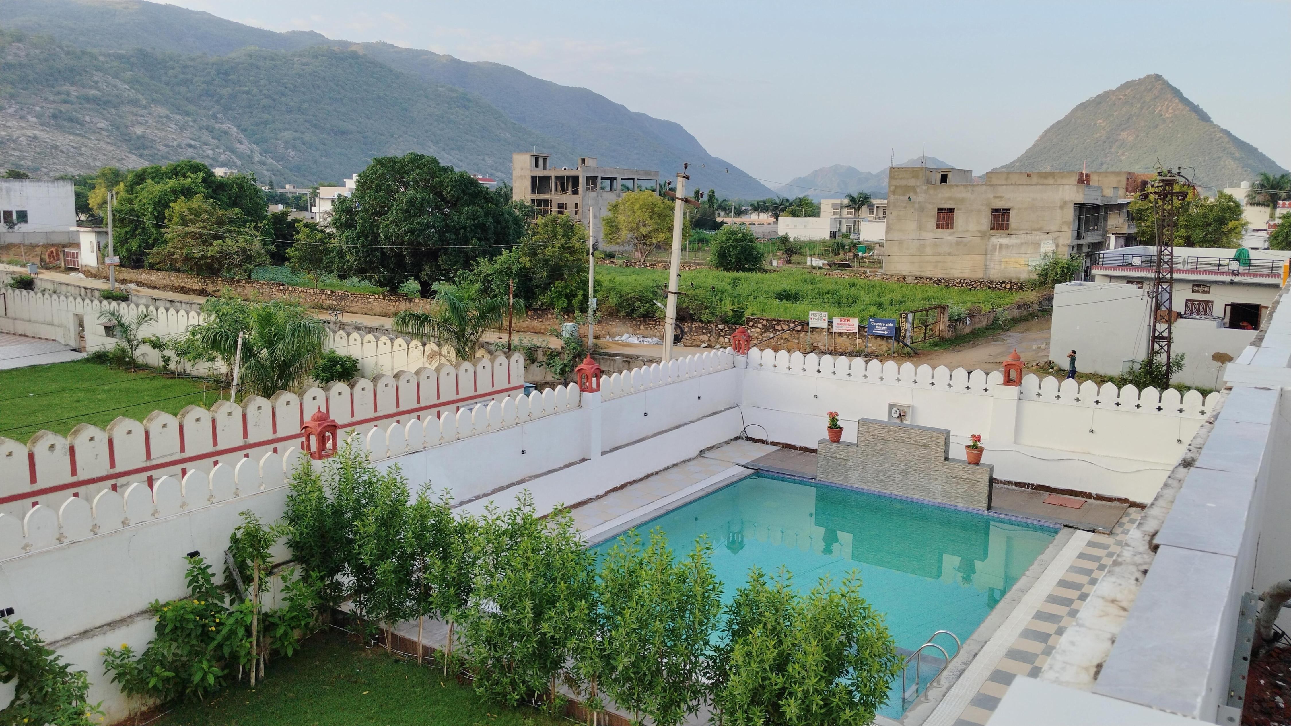 Hotel Grand Vijay - Tap to explore photos