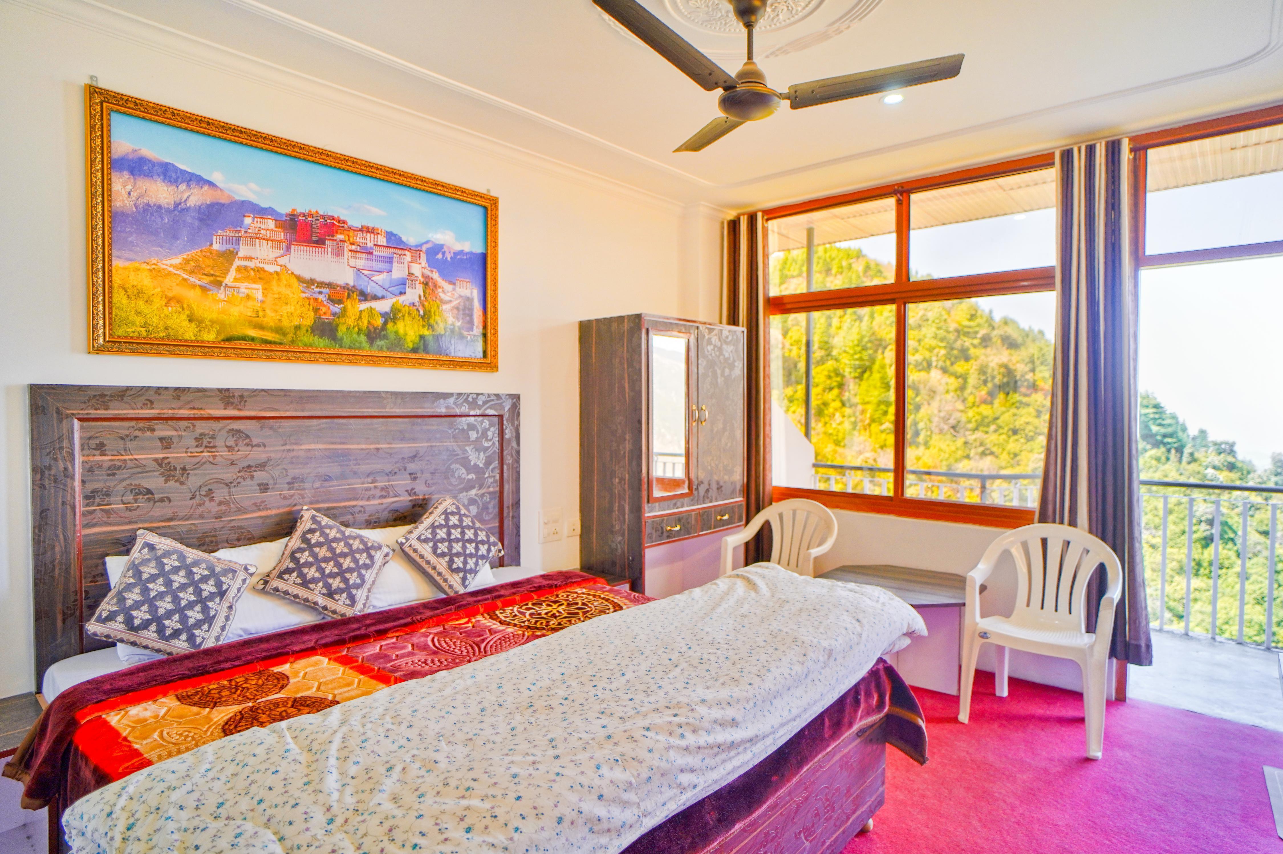Amazing View Homestay near Gallu Devi Temple, Mcleodganj - Tap to explore photos
