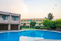 Tivoli Heritage Palace