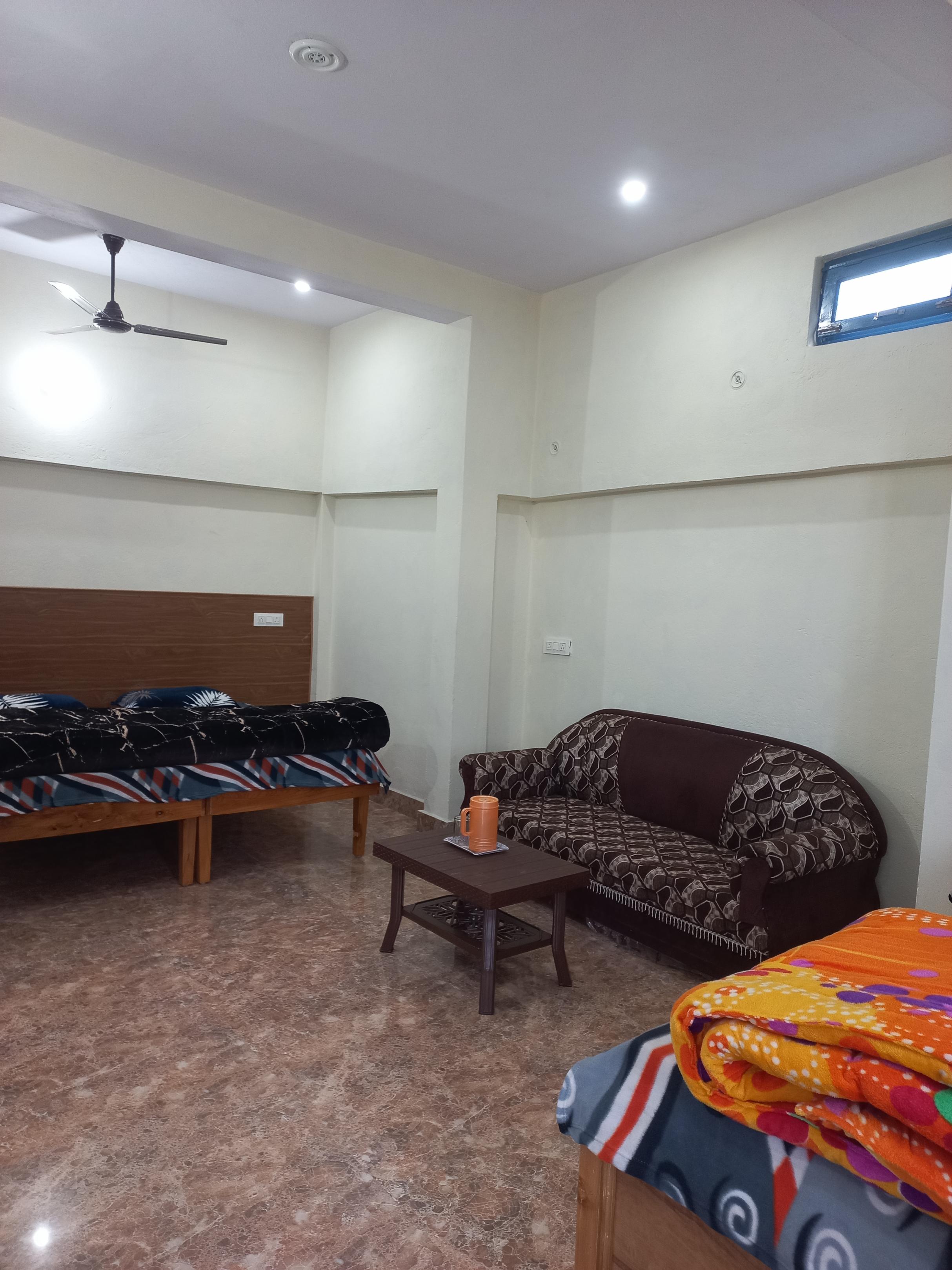 Madhuvan Homestay - Tap to explore photos