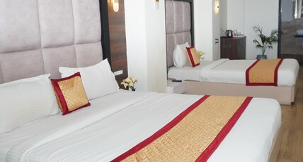 Hotel City Crown - MI Road Jaipur City Center Room Type - Club Room