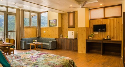 Tripli Hotels Ayushman Retreat Room Type - Suite with Terrace
