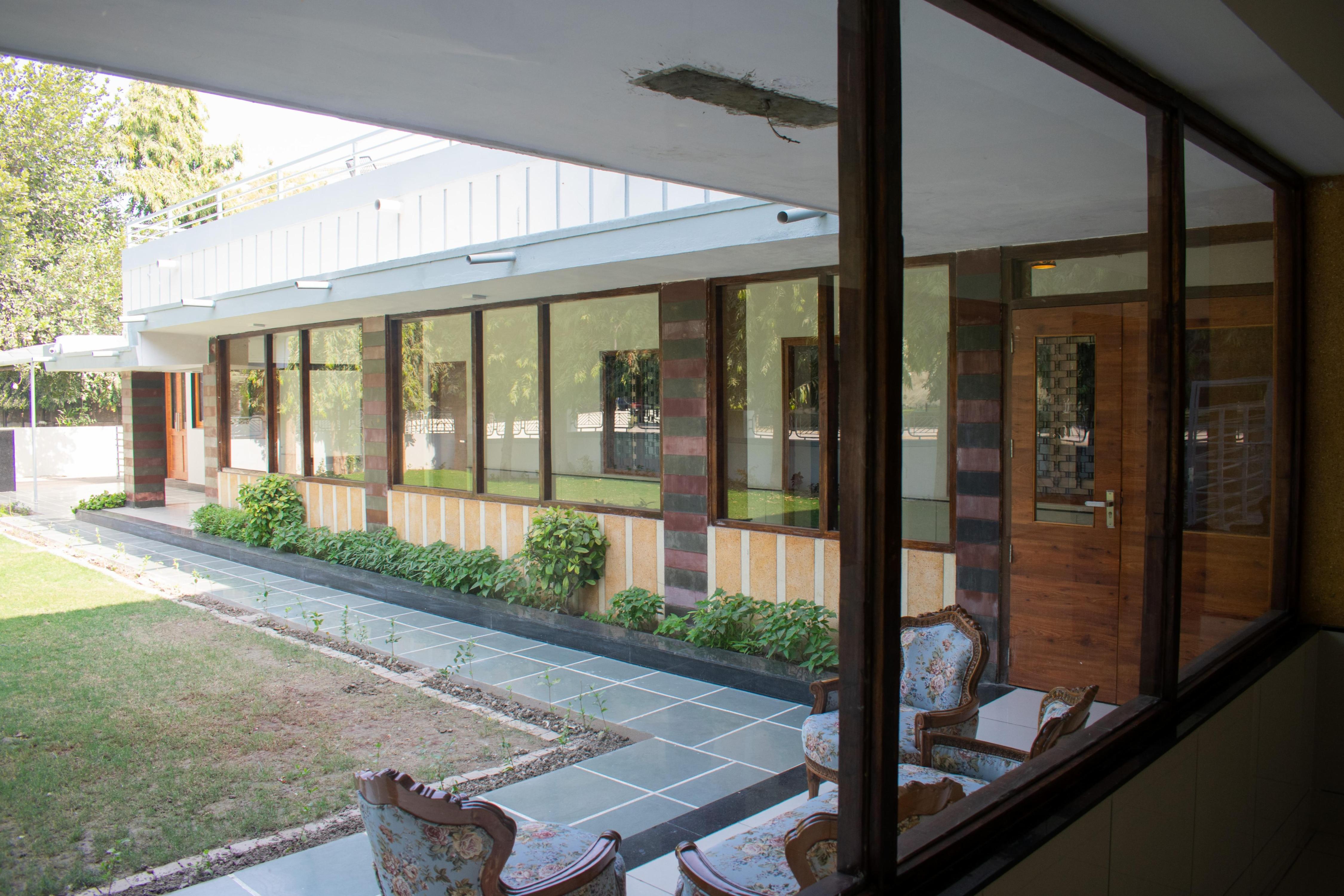 Villa Vilas - Tap to explore photos