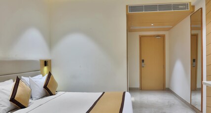 Hotel Nakshathra - A Royal Stay Room Type - Premium Room Hotel Nakshathra - A Royal Stay Room Type - Premium Room