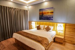 Mokshda Premium Hotel And Restaurant