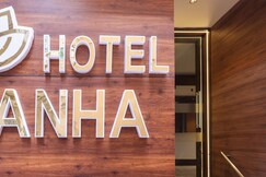 Hotel Kanha (1 min walk to Shrinathji temple)