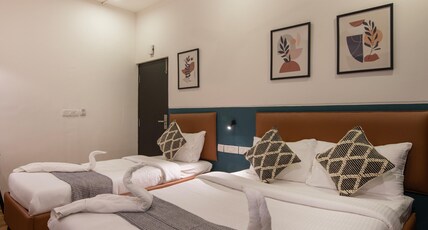 Convastay Prestige Room Type - Deluxe Room