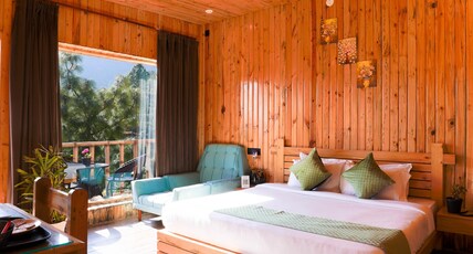 Hamilton Palace and Resorts Room Type - Deluxe Premium Room