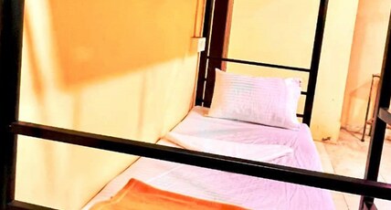 Mahira Dormitory Room Type - AC Male Dormitory