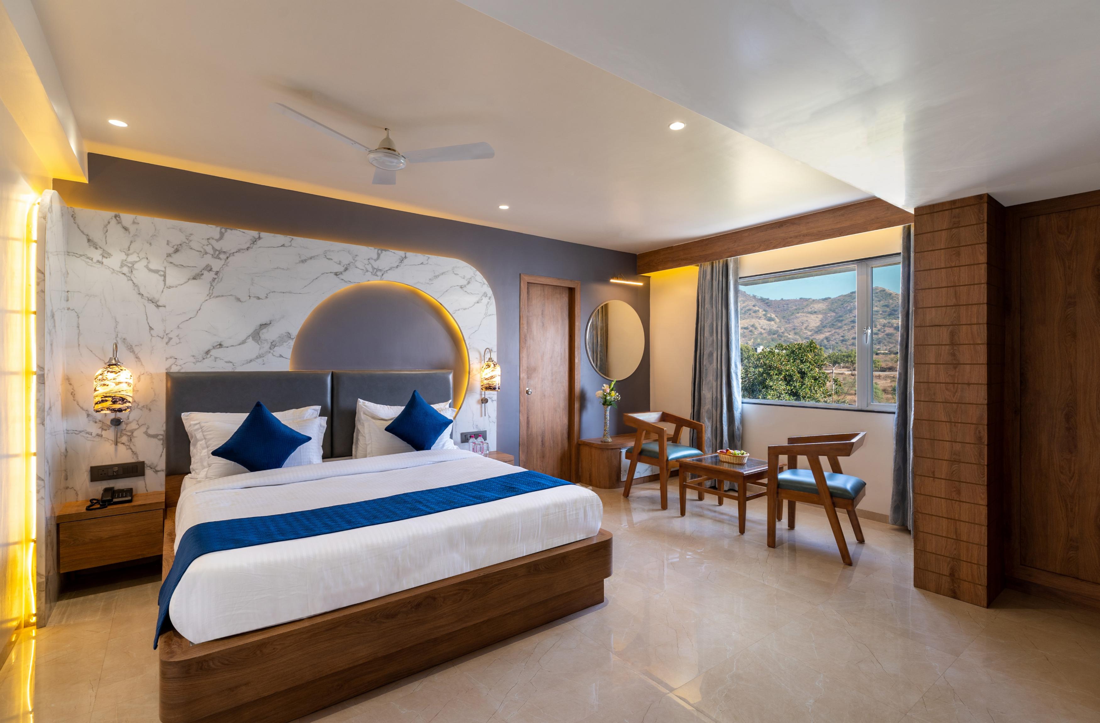 Redolence Aravali Tree Room Type - Luxury Room