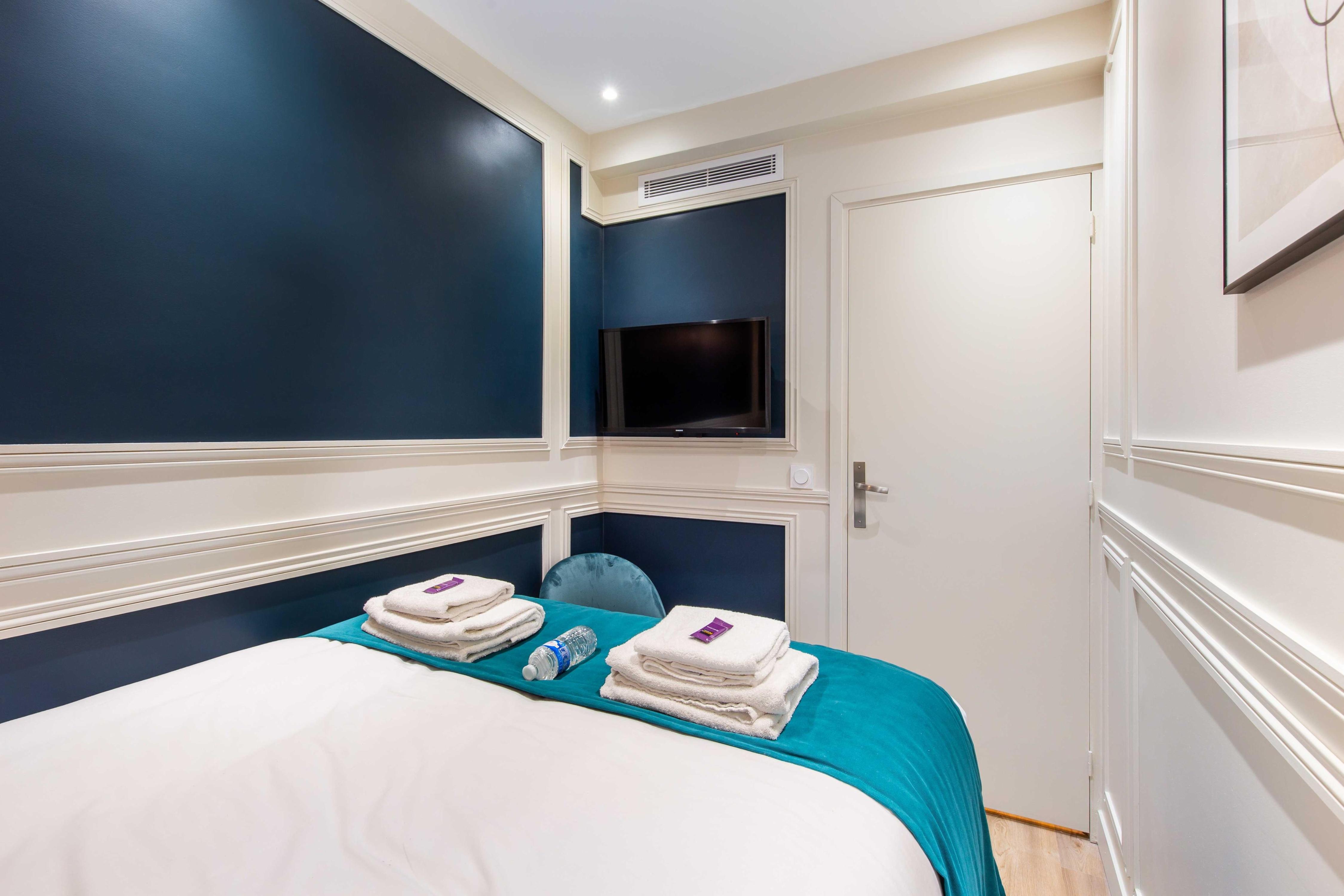 Cosy apart - 3BR/6P - Jardin du Luxembourg/Odeon - Tap to explore photos