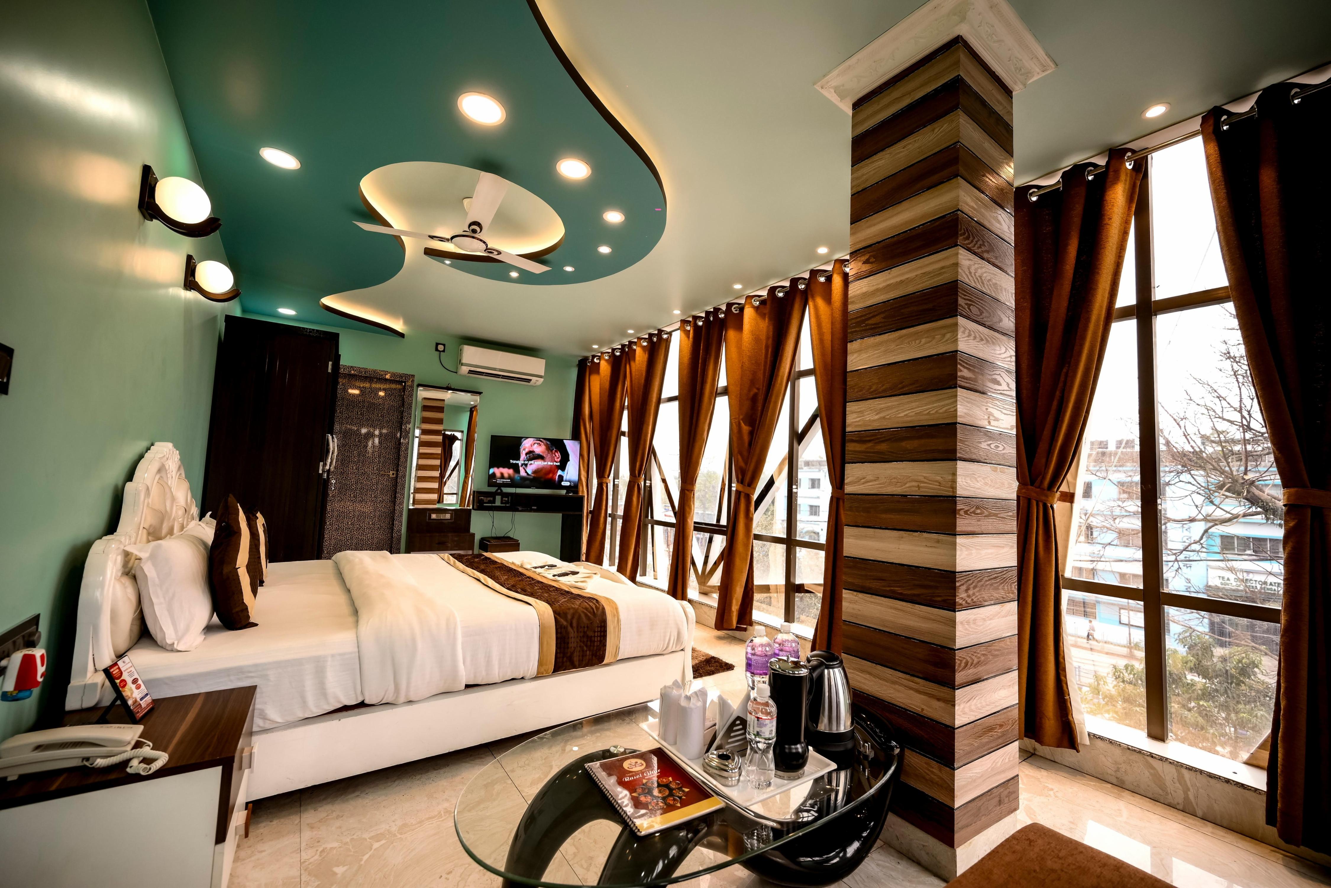 HOTEL SKY PARK INN-3 MINS WALKING TO SILIGURI STATION & TENJING NORGEY BUS STAND