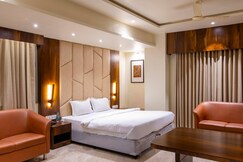 Hotel Majhali By Vikram Ugale