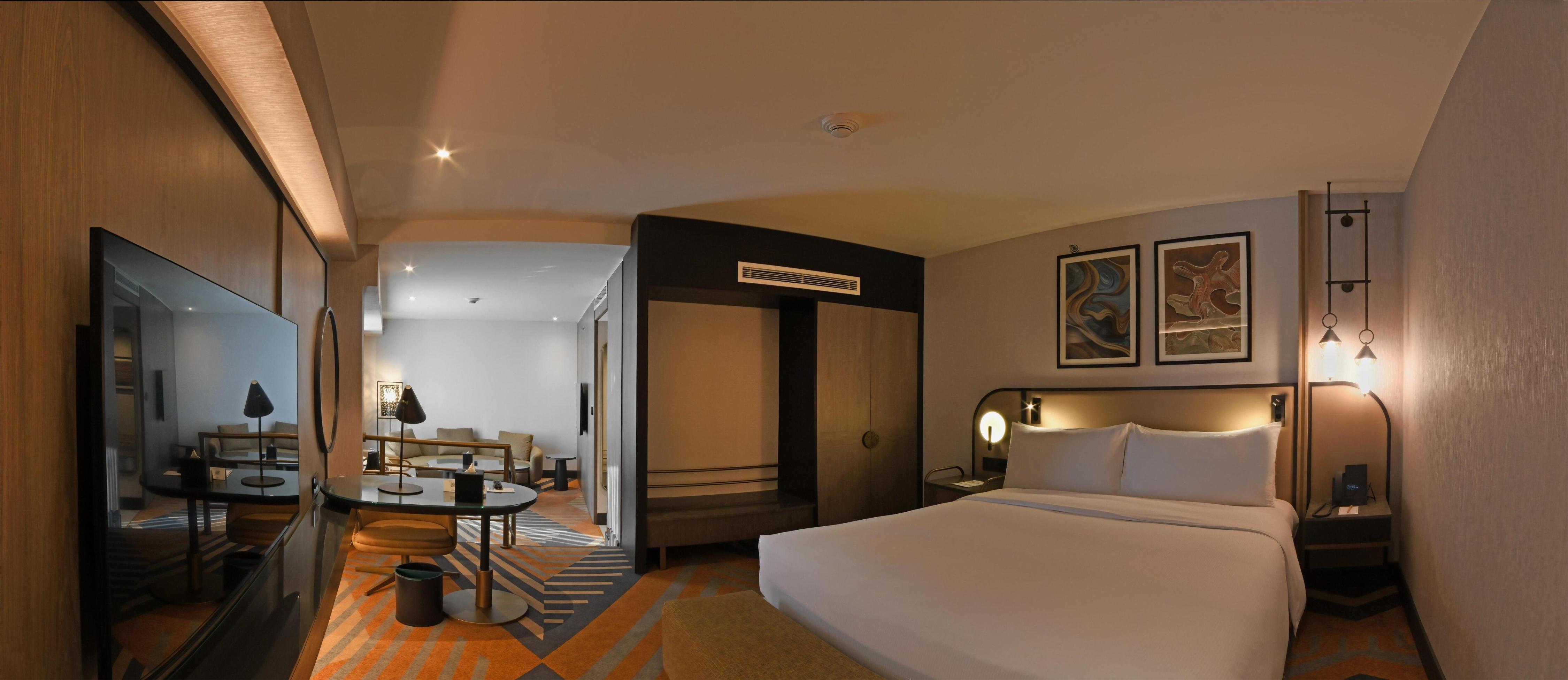 Hilton Amman Room Type - KING PREMIUM SUITE