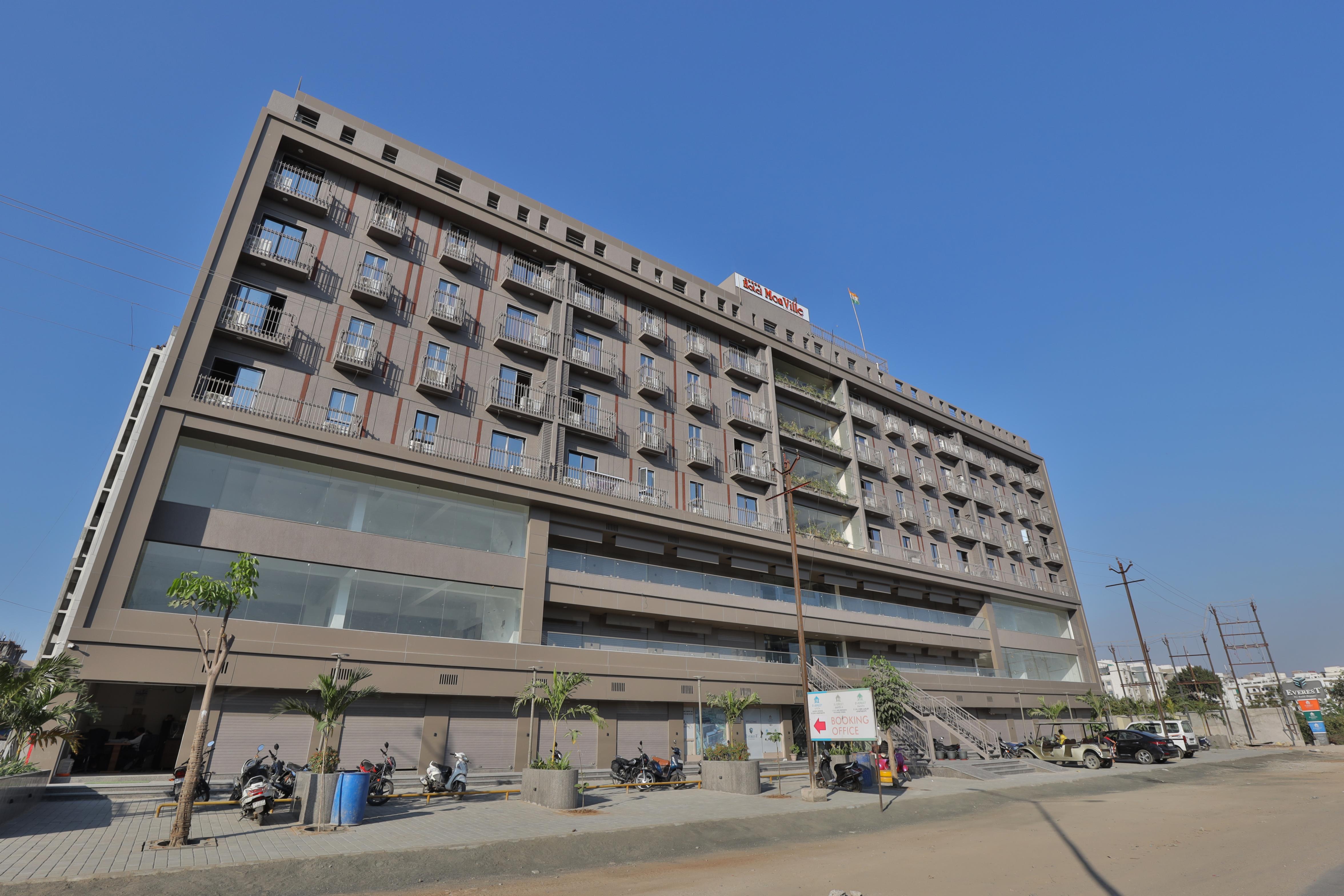 Hotel Monville, Bhaili Vadodara - Tap to explore photos