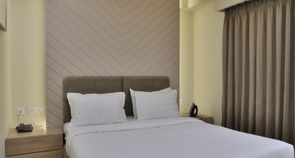 Hotel Monville, Bhaili Vadodara Room Type - Super Corner Suite
