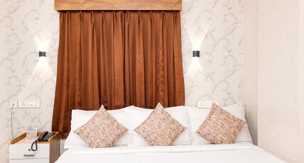 DREAMS PARADISE AIRPORT RESIDENCY Room Type - STANDARD DOUBLE ROOM A/C
