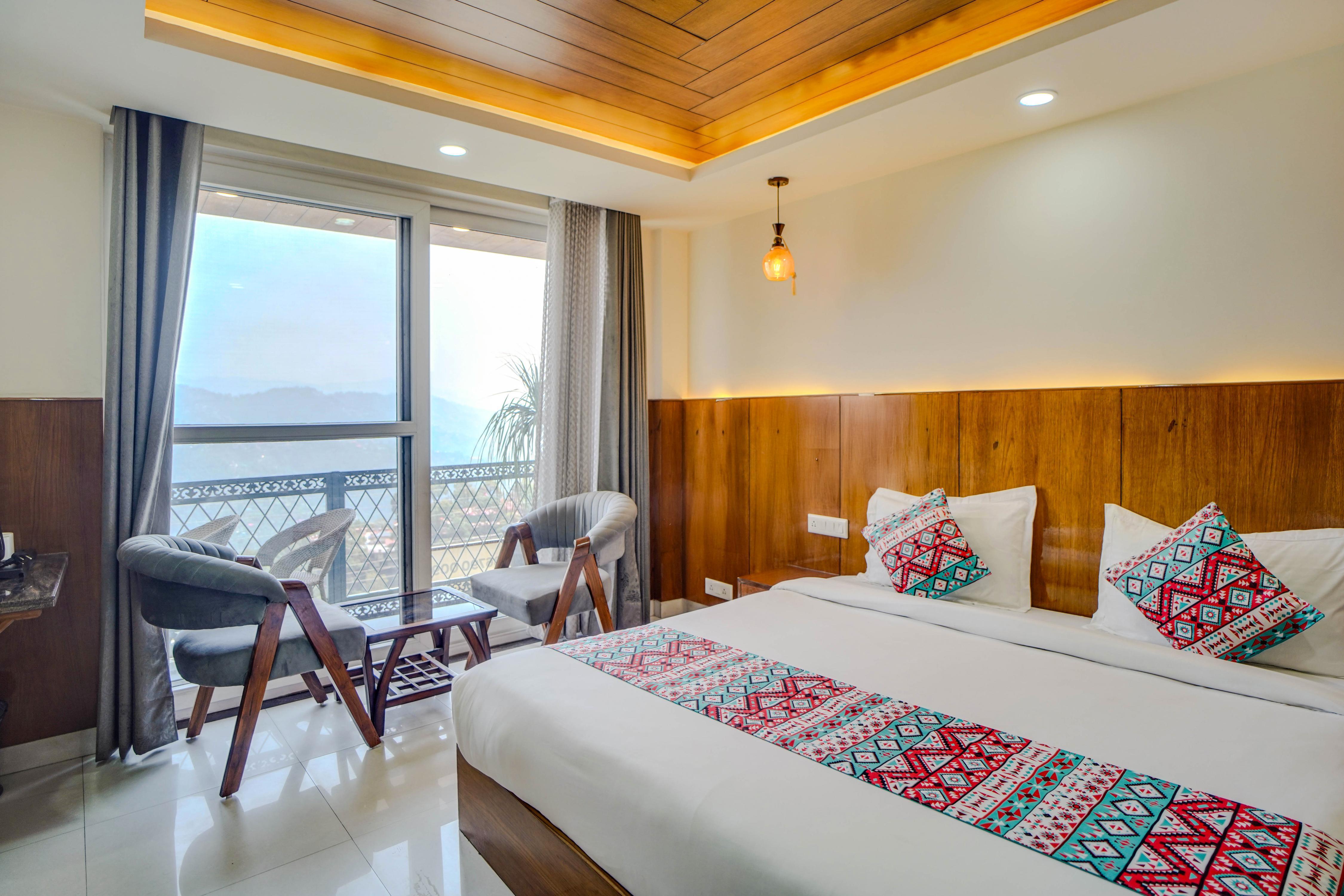 Sierra | Panoramic Valley-view Rooms - Tap to explore photos