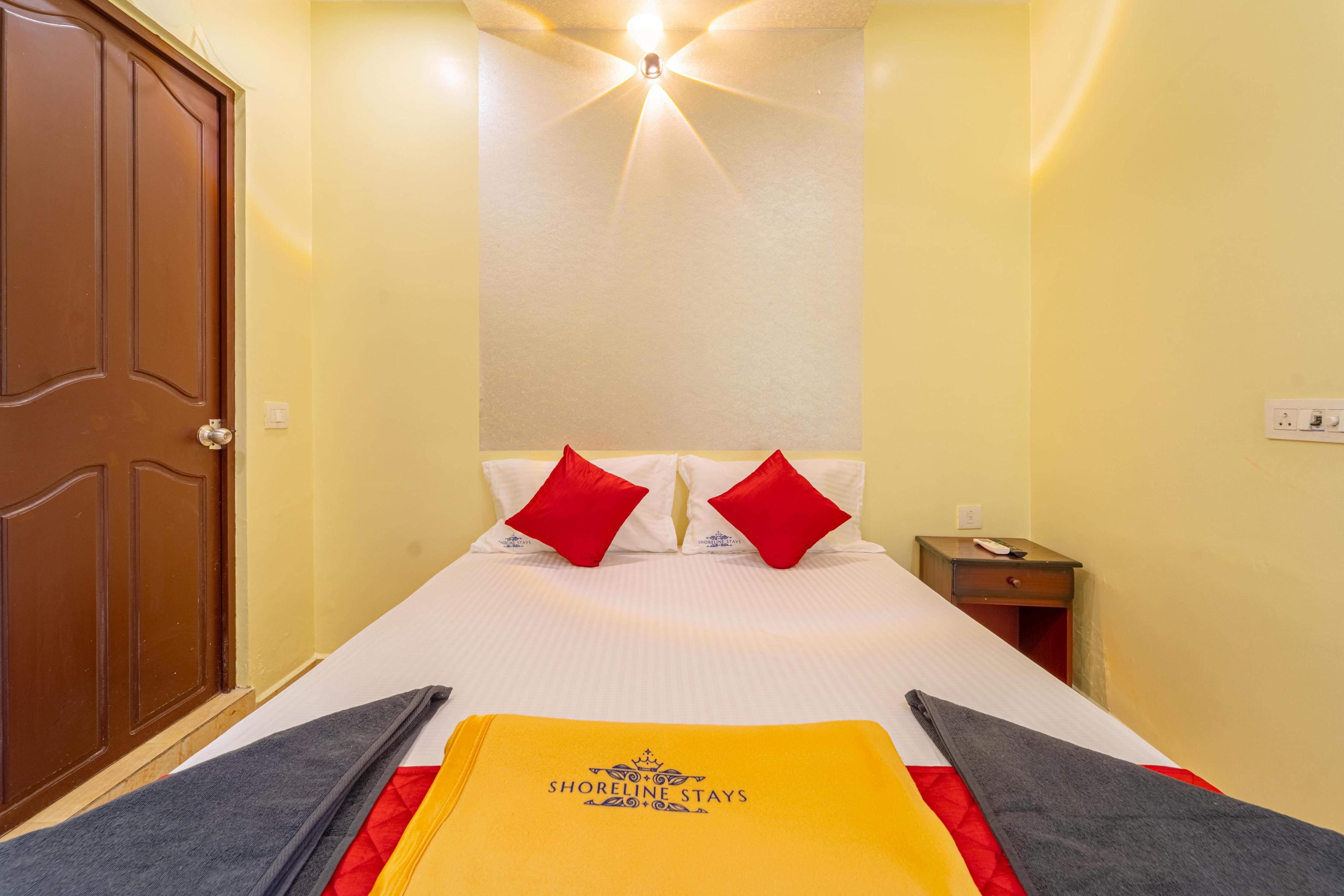 Shoreline Stays Room Type - Deluxe Double with Living Room