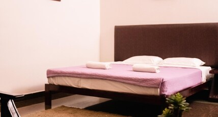 AKIM Home stays Room Type - Twin Single Bed