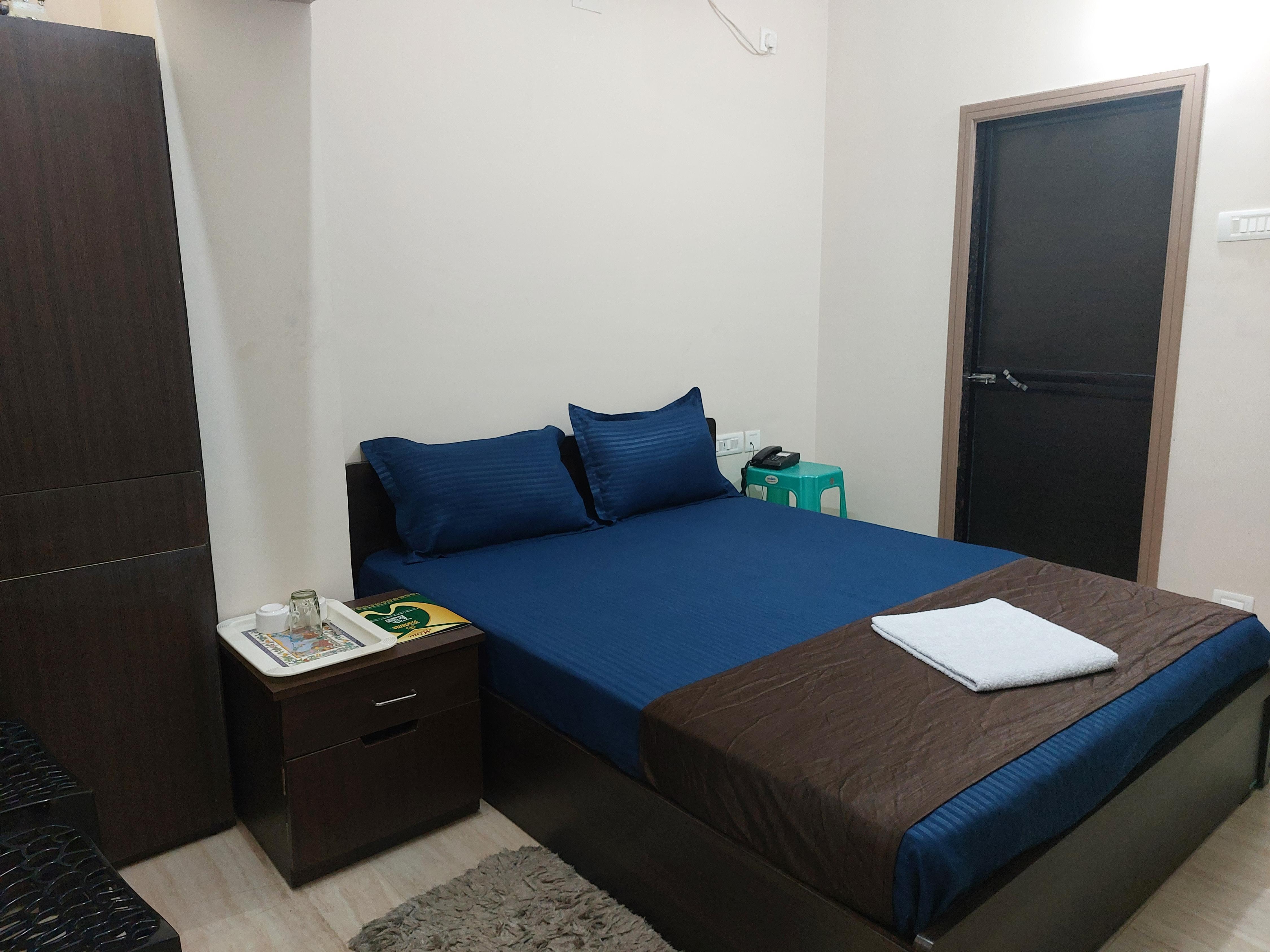 HOTEL PRATISTHA PARADISE Room Type - Deluxe Room