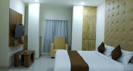 Hotel Mango Tree Room Type - Luxury Room