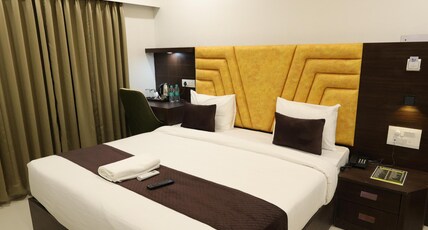 Hotel Meritel Grande Vijay Nagar Indore Room Type - Super Deluxe Room