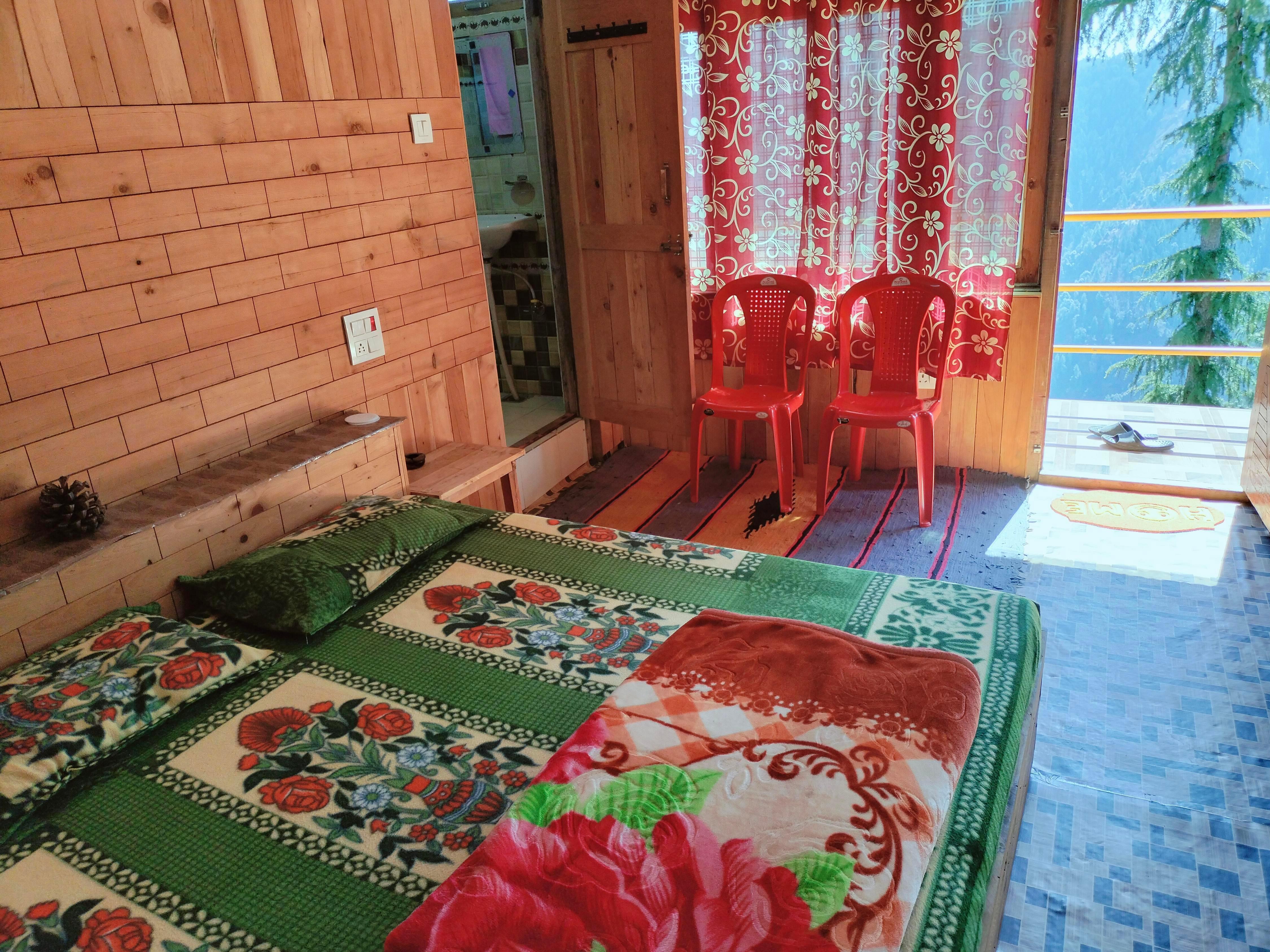 Tanish Home Stay - Tap to explore photos