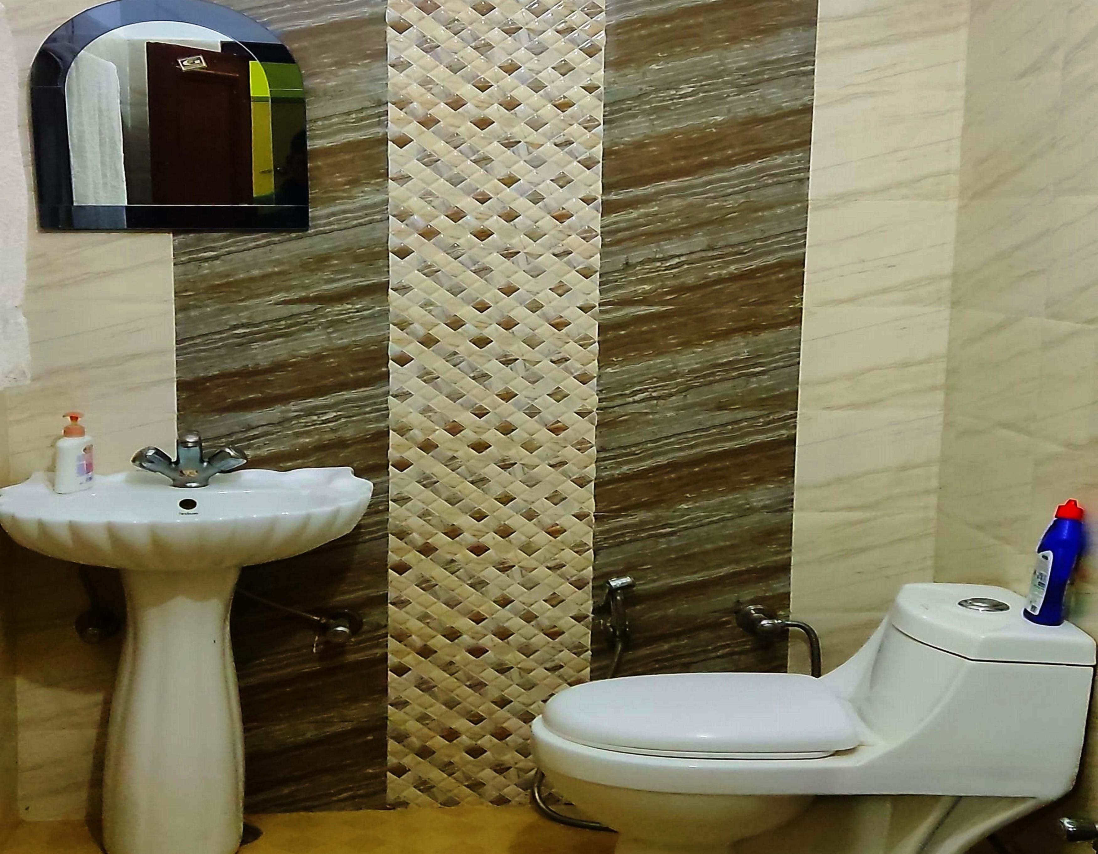 Saket Homestay - Tap to explore photos