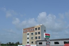 Shivhari Hotel And Party Plots
