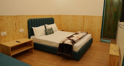 Backpackers Homestay - 200 Mtrs from IT Park Room Type - The Cosy Private Room With Ac